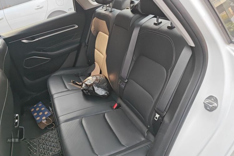 GEELY Emgrand 2021 car image #19