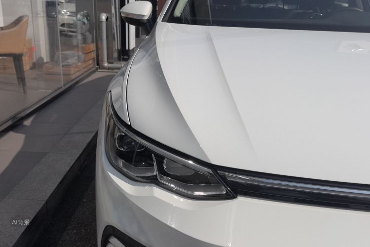 Volkswagen Golf 2021 car image #8