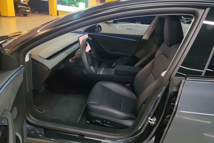 Tesla Model 3 2025 #15 Tesla Model 3 2025 car image #15