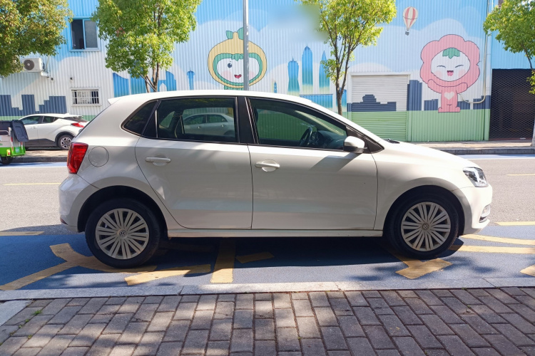 Volkswagen Polo 2019 image de voiture #6