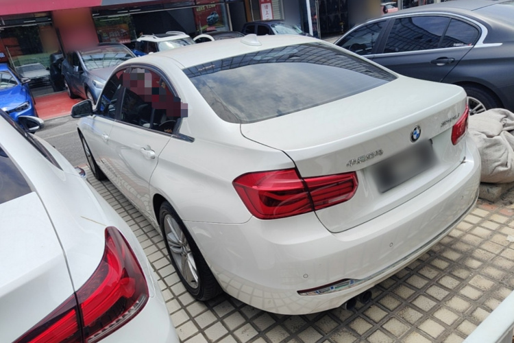 BMW 3 Series 2017 car image #5