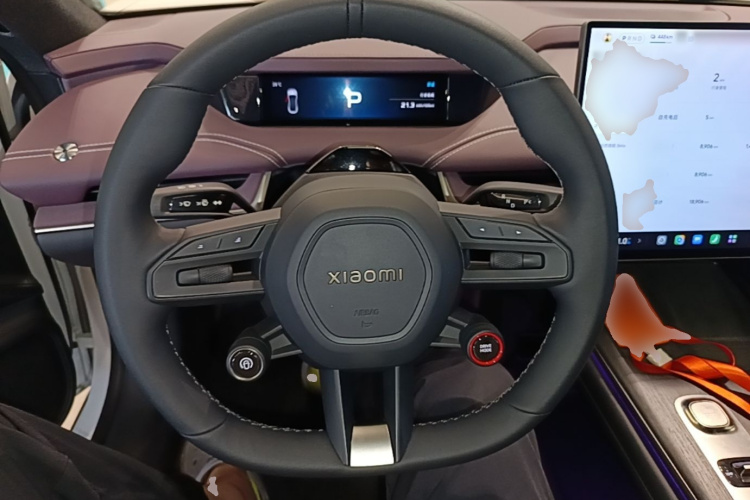 MI SU7 2025 immagine di auto #11