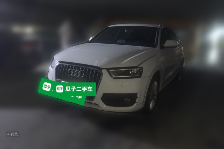 Audi Q3 2016 car image #2