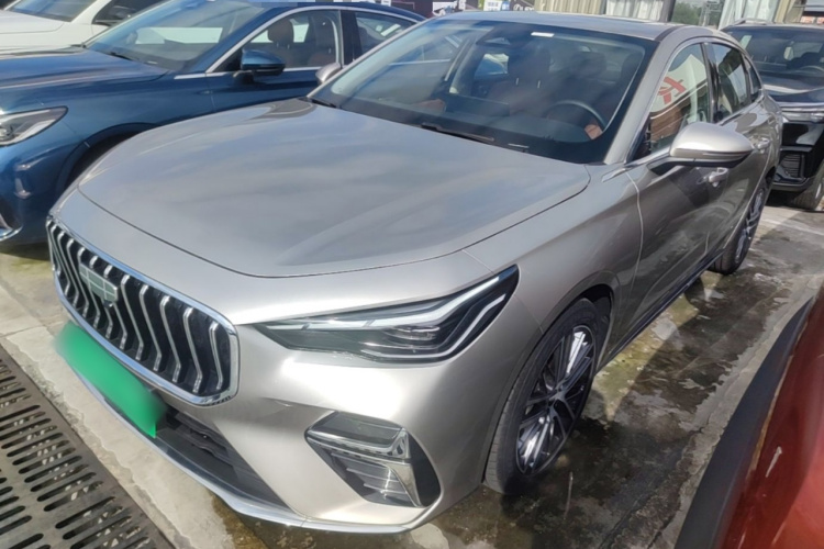 GEELY Emgrand 2025 #2 GEELY Emgrand 2025 car image #2