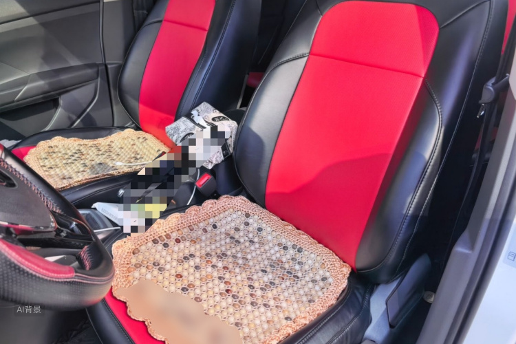 Volkswagen T-Cross 2021 صورة سيارة #17