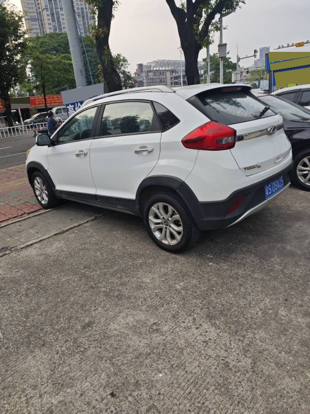 Chery Tiggo 3x 2017 immagine di auto #3