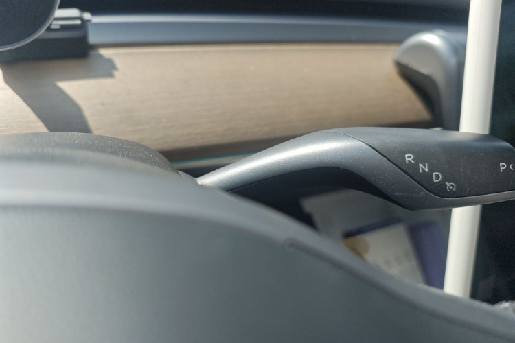 Tesla Model Y 2021 #11 Tesla Model Y 2021 car image #11