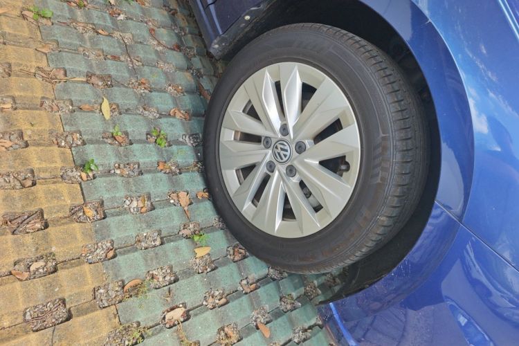 Volkswagen Lavida 2019 #6 Volkswagen Lavida 2019 car image #6