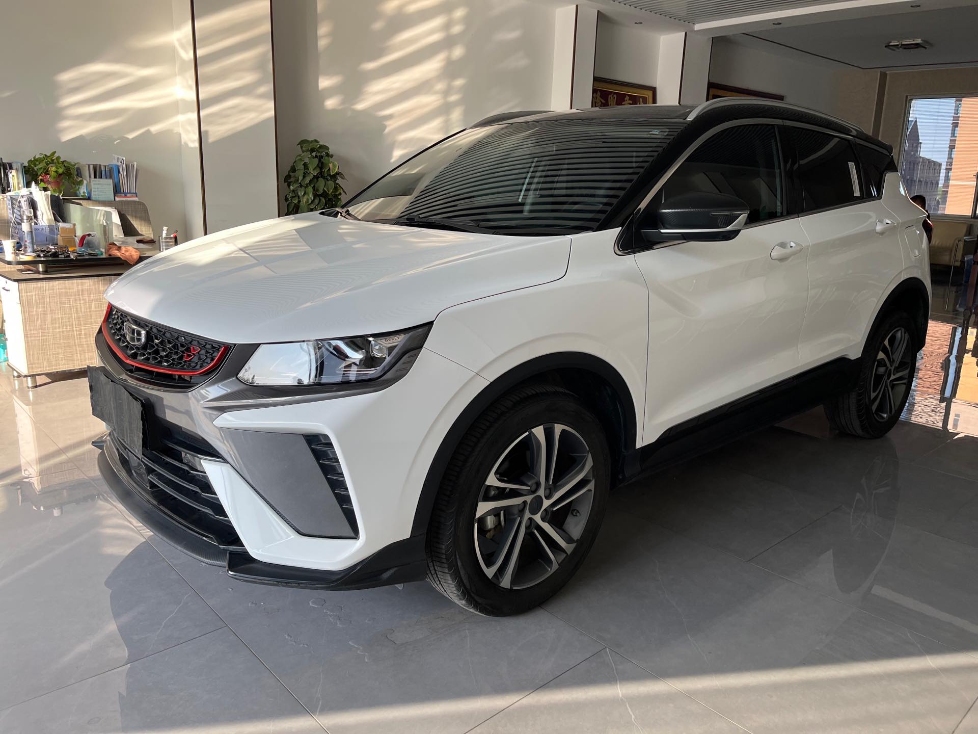 GEELY Coolray 2022 GEELY Coolray 2022 car image