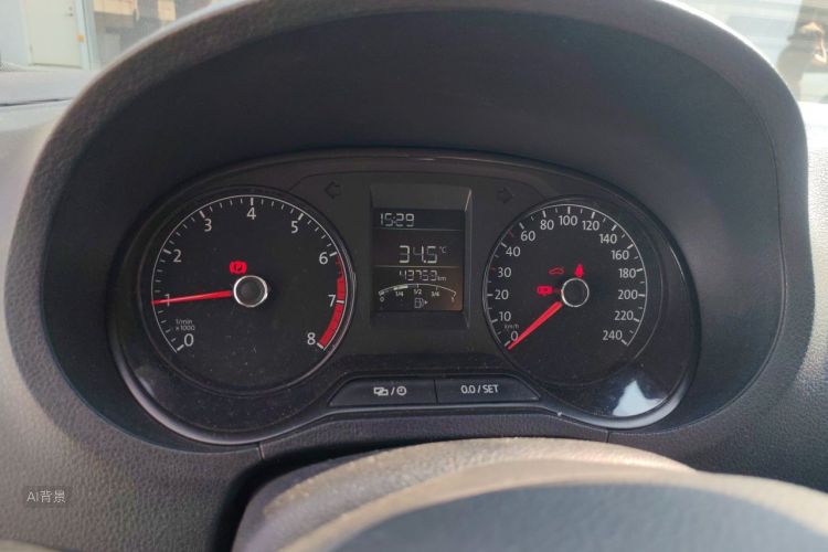 Volkswagen Polo 2019 car image #13