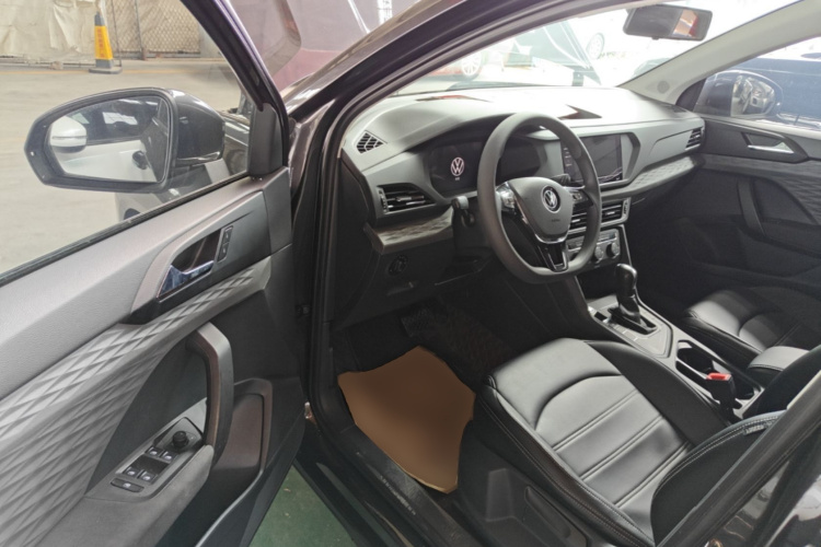 Volkswagen Tharu 2022 #16 Volkswagen Tharu 2022 car image #16