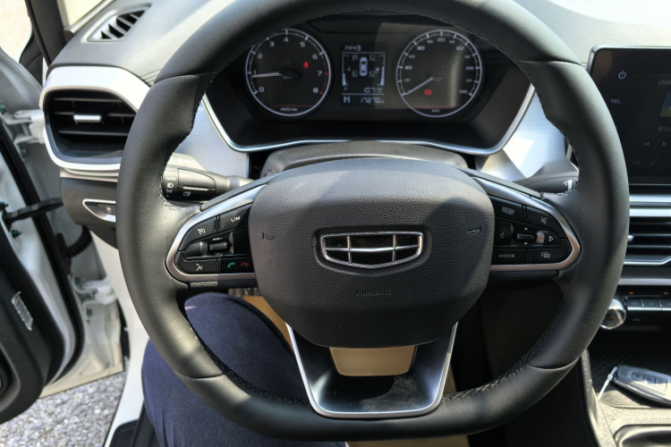 GEELY Coolray 2022 #18 GEELY Coolray 2022 immagine di auto #18