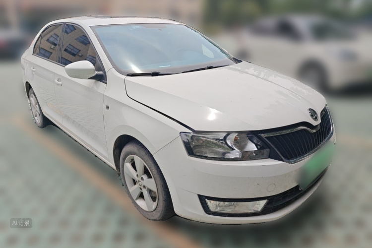Skoda Rapid 2016 car image #4