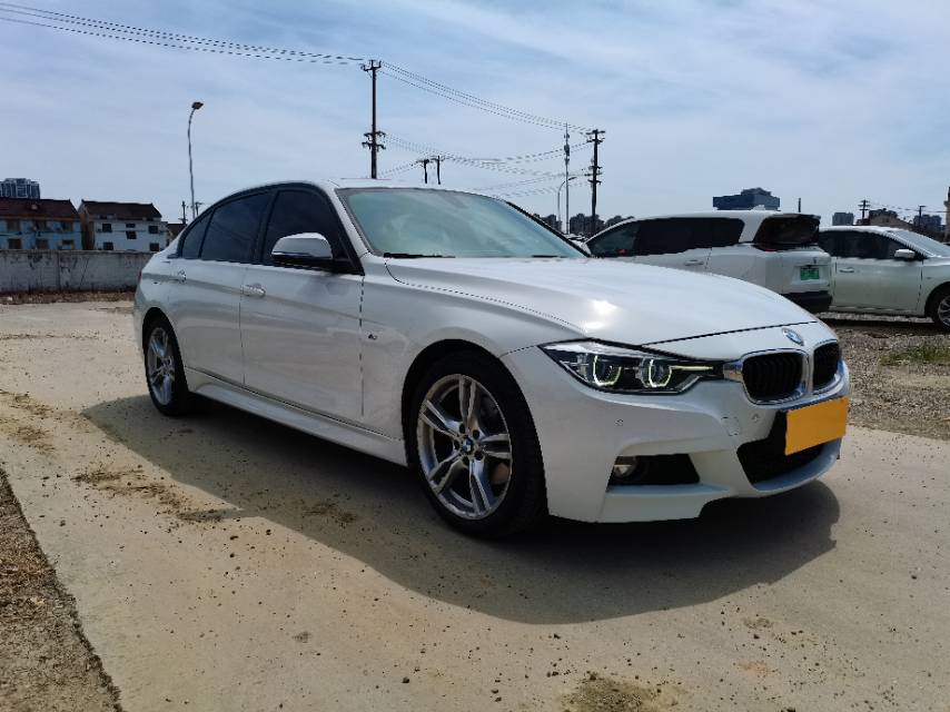 BMW 3 Series 2019 BMW 3 Series 2019 car image