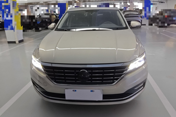 Volkswagen Lavida 2018 #3 Volkswagen Lavida 2018 car image #3