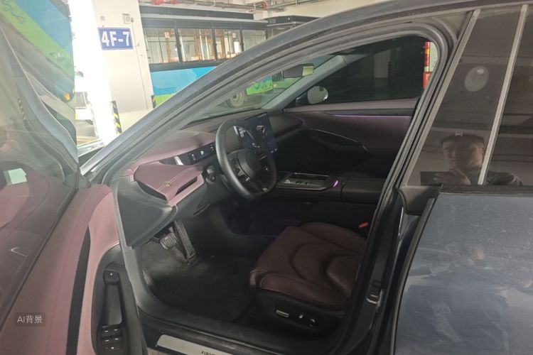 MI SU7 2024 car image #19