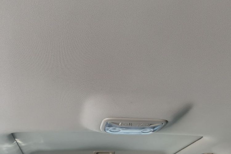 GEELY Emgrand 2017 #16 GEELY Emgrand 2017 car image #16