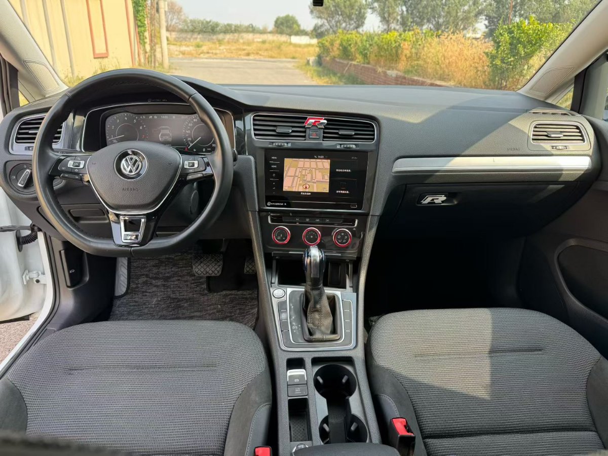 Volkswagen Golf 2020 #6 Volkswagen Golf 2020 car image #6