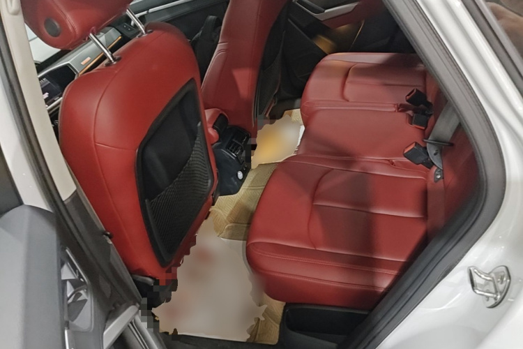 Audi Q3 2023 car image #17