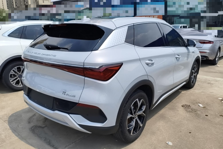 BYD Yuan Plus 2023 #5 BYD Yuan Plus 2023 car image #5