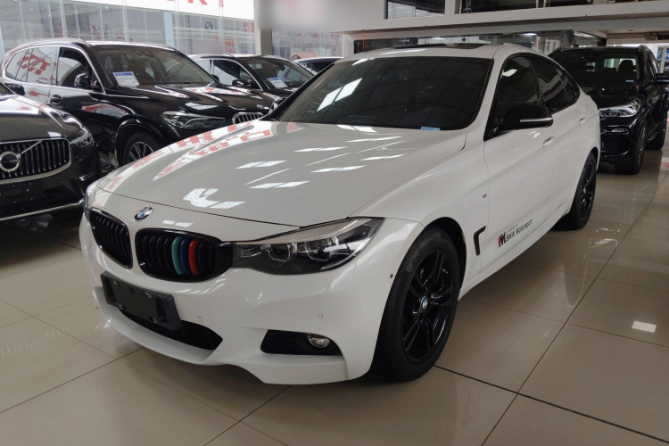 BMW 3 Series GT 2019 imagem de carro #2
