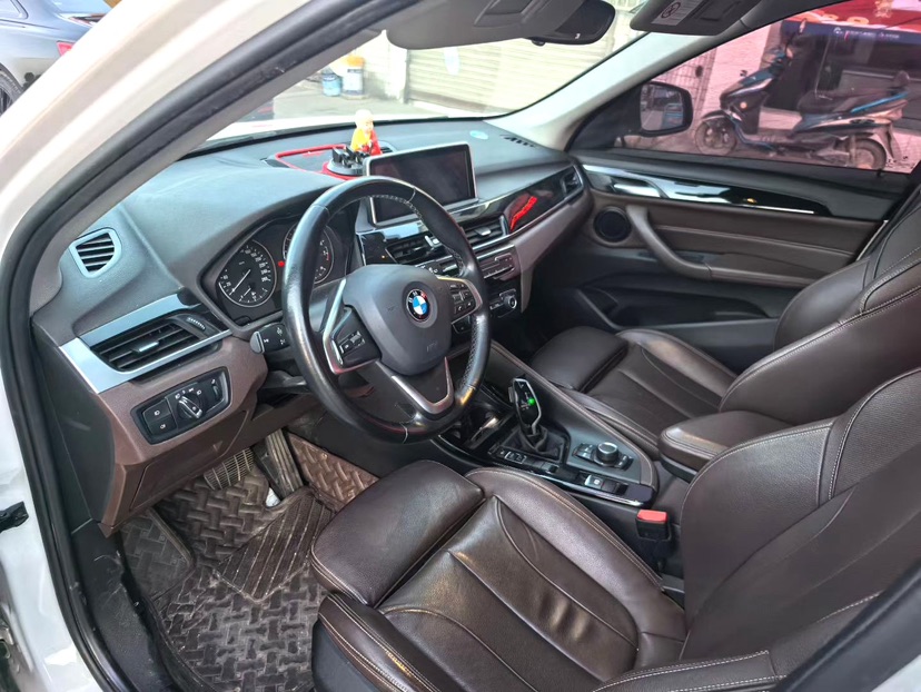BMW X1 2018 car image #3