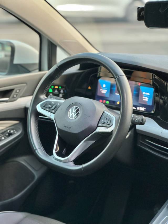 Volkswagen Golf 2021 صورة سيارة #5