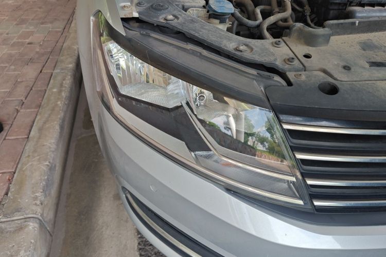 Volkswagen Lavida 2015 car image #8