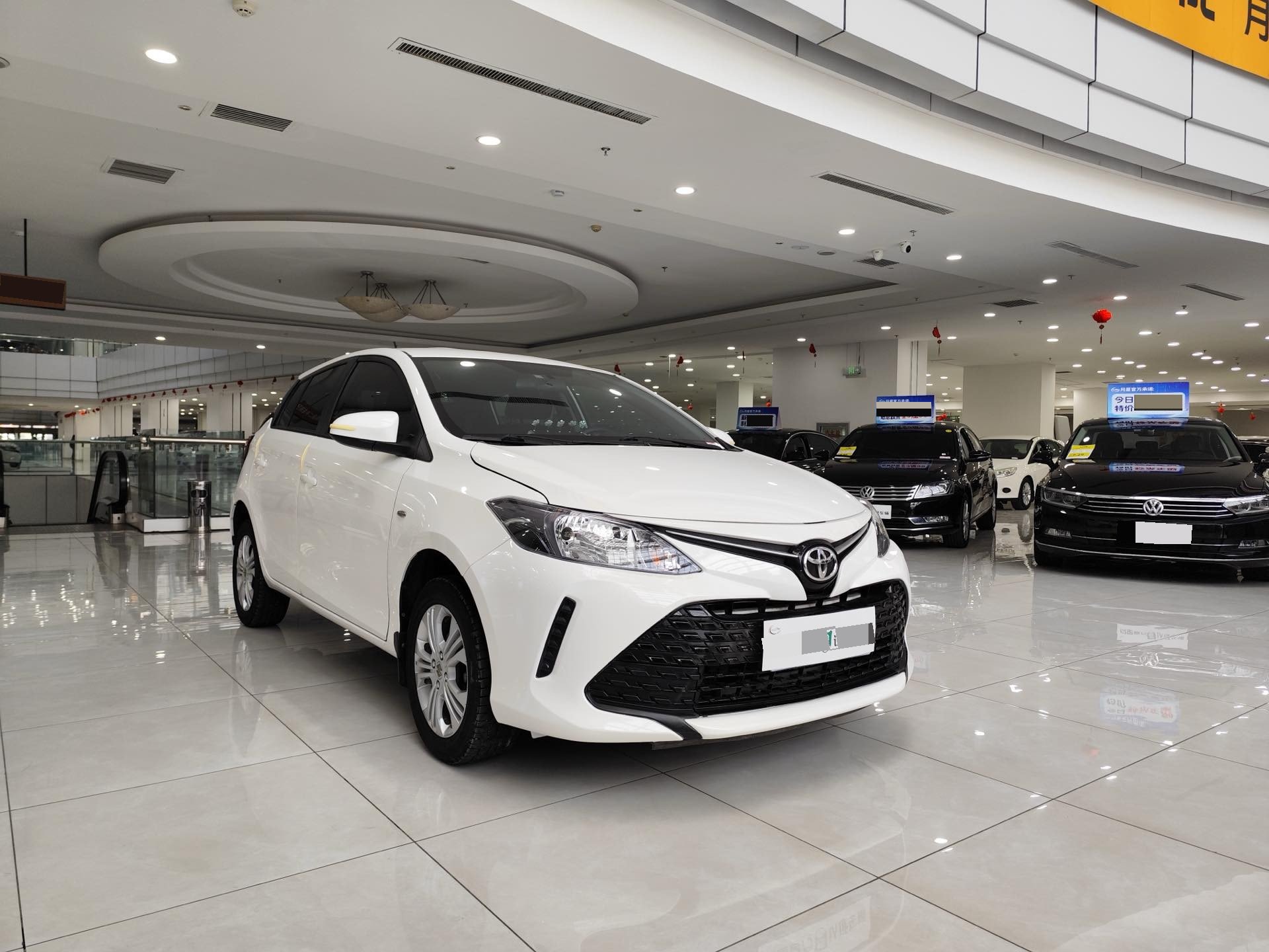 Toyota Vios FS 2017 immagine di auto #2