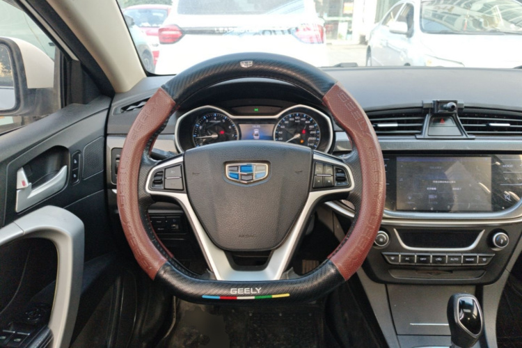 GEELY Emgrand 2017 #11 GEELY Emgrand 2017 car image #11