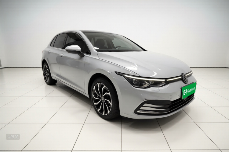 Volkswagen Golf 2021 car image #4