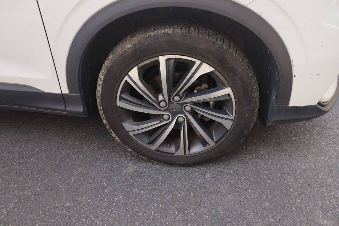 GEELY Coolray 2019 #9 GEELY Coolray 2019 صورة سيارة #9