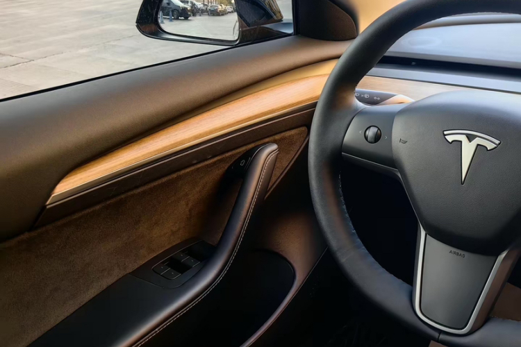 Tesla Model 3 2022 immagine di auto #14