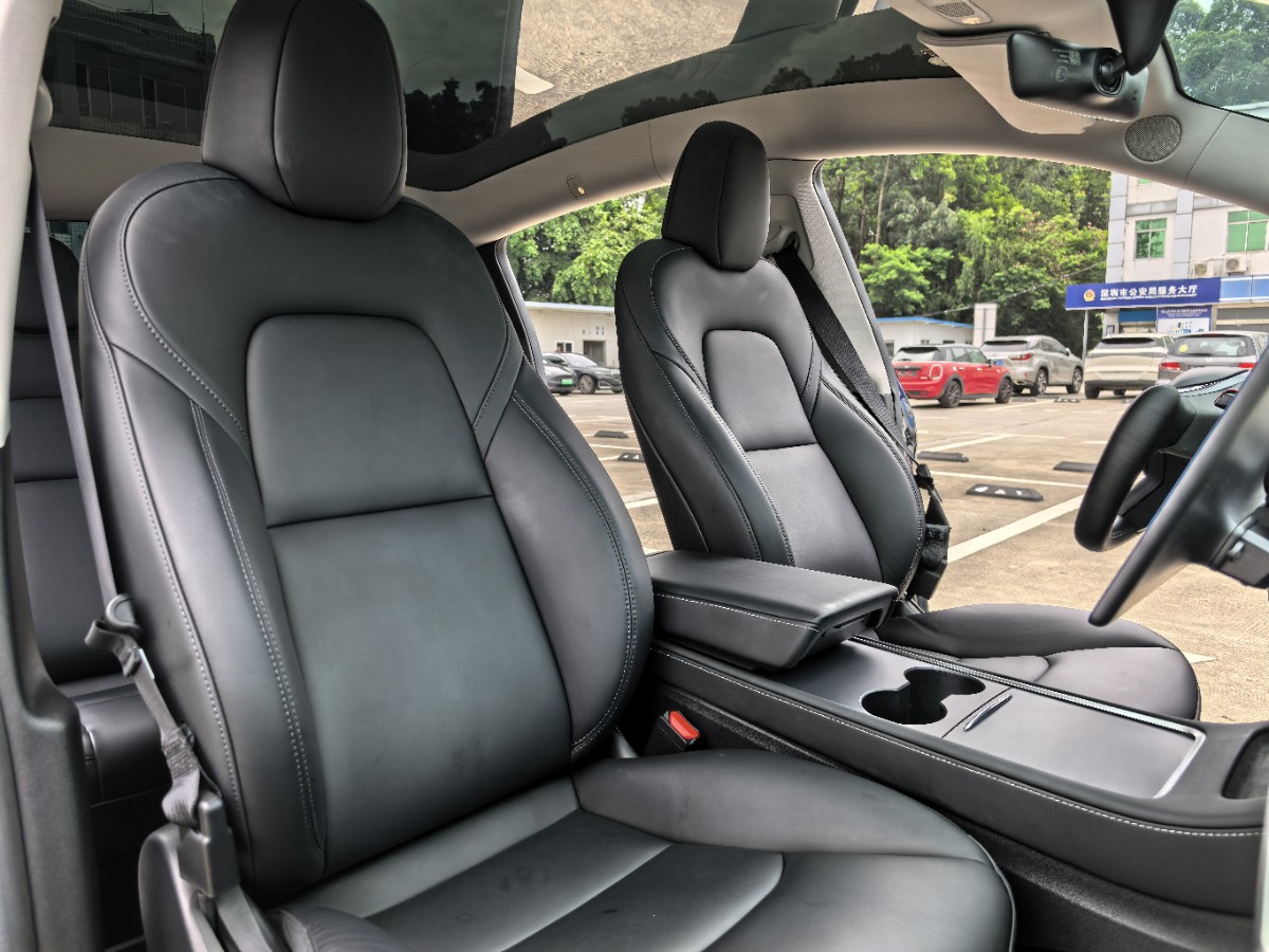 Tesla Model Y 2022 #7 Tesla Model Y 2022 car image #7