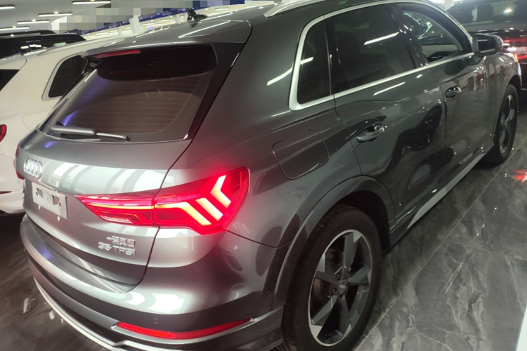 Audi Q3 2021 #7 Audi Q3 2021 car image #7