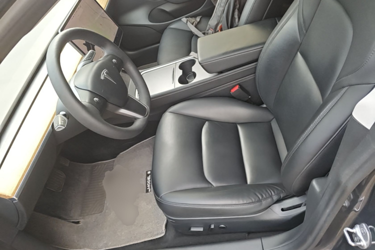 Tesla Model 3 2021 صورة سيارة #15