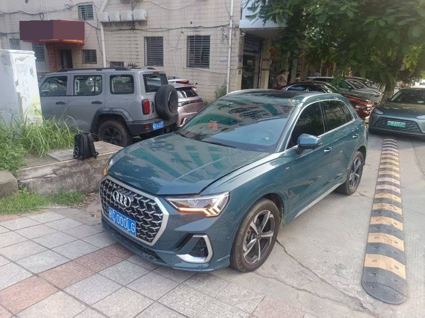 2024 2024 immagine di auto