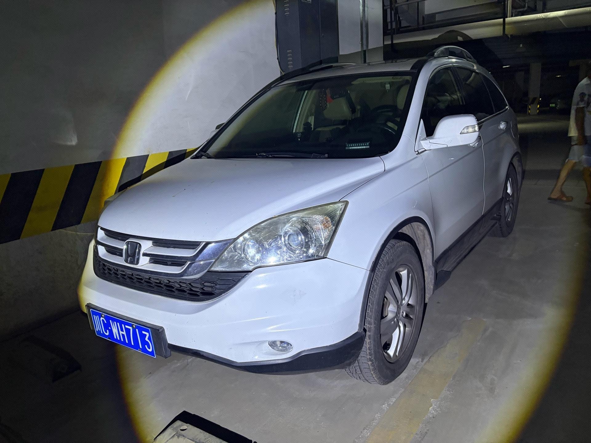 2010 car image 