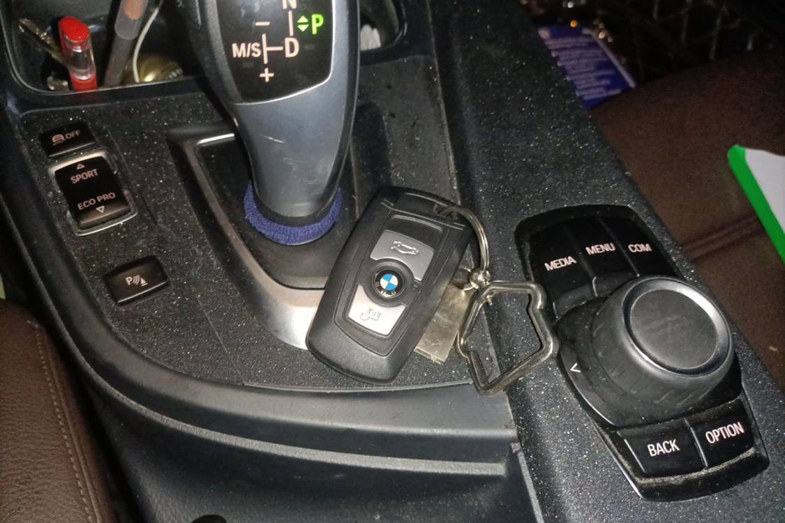 BMW 3 Series 2017 #28 BMW 3 Series 2017 car image #28