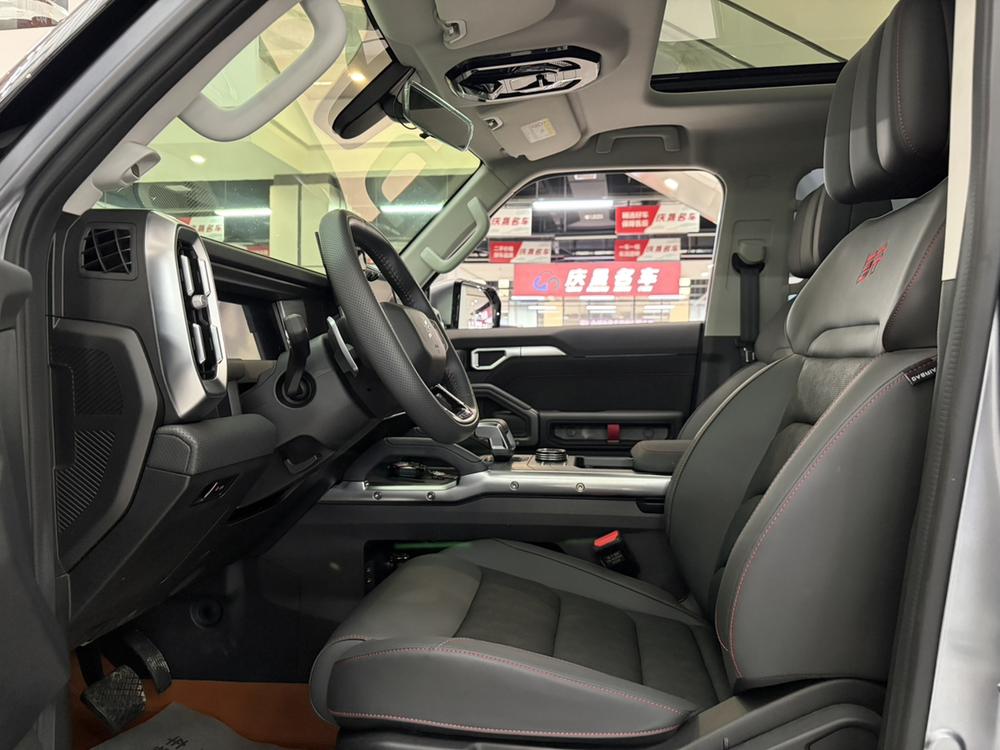 Jetour Traveller 2025 car image #8