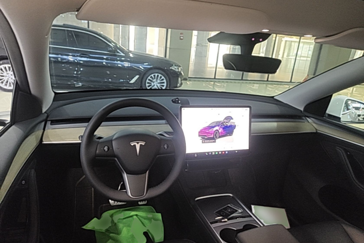 Tesla Model Y 2023 #11 Tesla Model Y 2023 car image #11