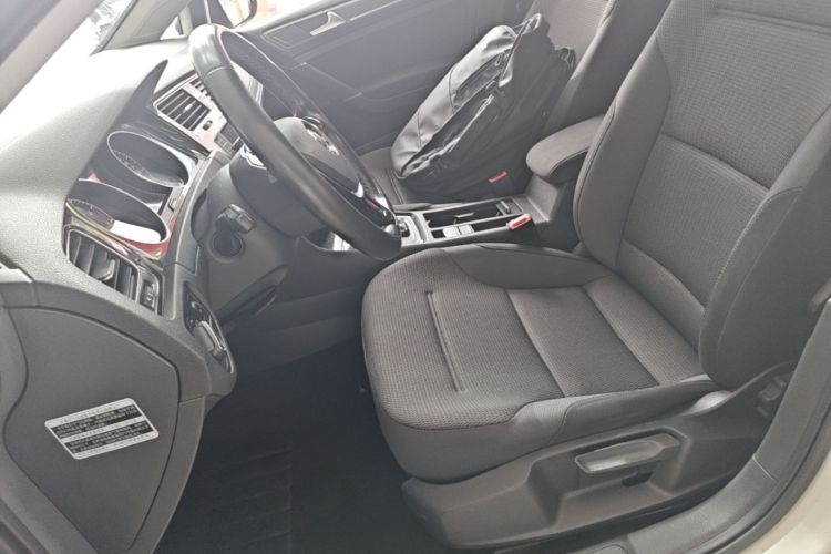 Volkswagen Golf 2017 #15 Volkswagen Golf 2017 car image #15
