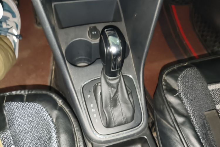 Volkswagen Polo 2018 #14 Volkswagen Polo 2018 car image #14