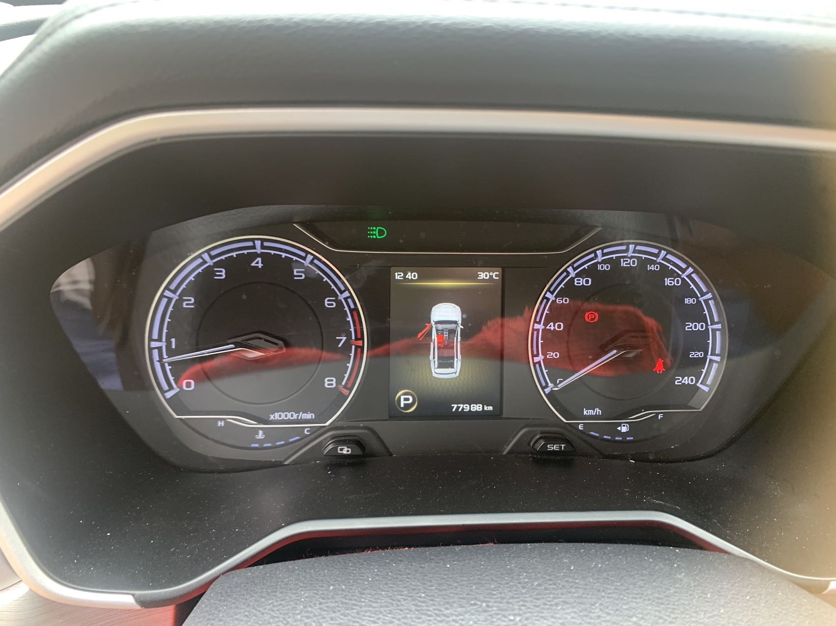 GEELY Vision X6 2020 car image #9