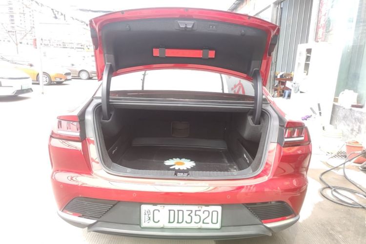 BYD Han 2022 car image #19