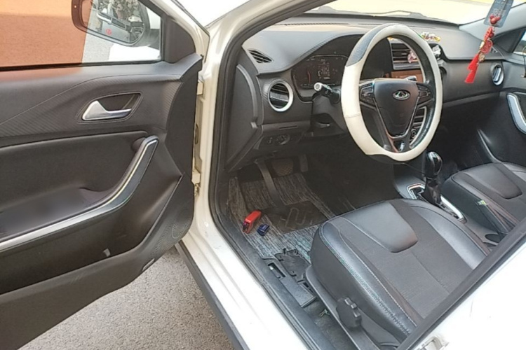 Chery Tiggo 3x 2018 #16 Chery Tiggo 3x 2018 car image #16
