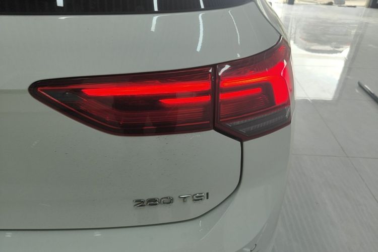 Volkswagen Golf 2021 #8 Volkswagen Golf 2021 car image #8