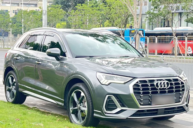 Audi Q3 2020 #3 Audi Q3 2020 car image #3