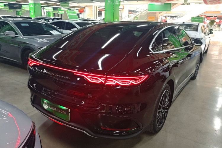 BYD Han 2024 #7 BYD Han 2024 car image #7
