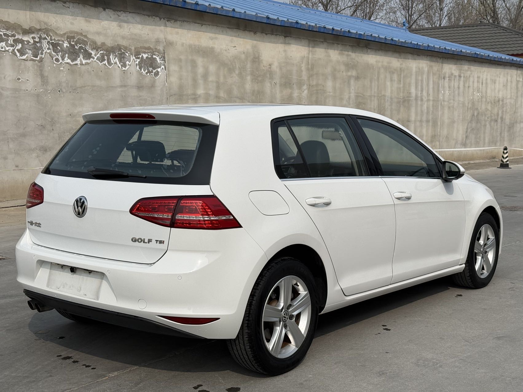 Volkswagen Golf 2015 car image #10